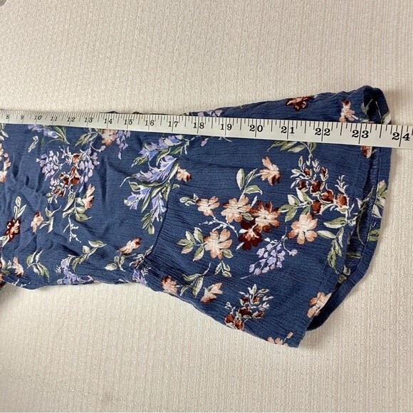 Torrid Babydoll Crochet Trim Lace-Up Top - Picture 11 of 13